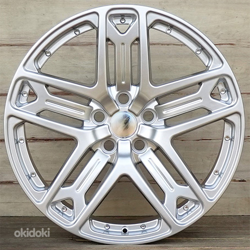 R20 205314 HS Hyper silver 20x9 5x120
