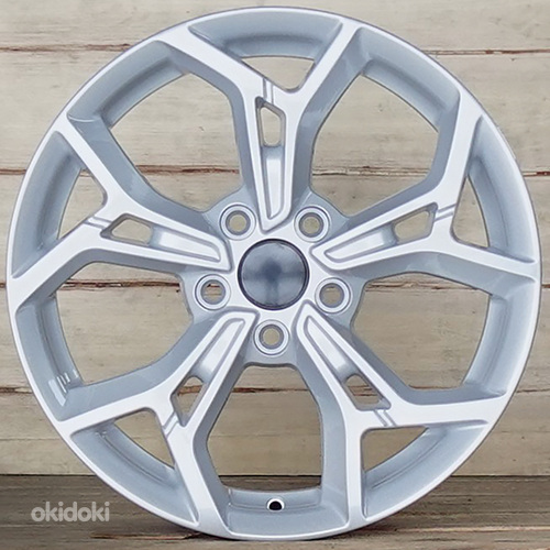 R17 VIPER R203 Silver 17x7 5x112