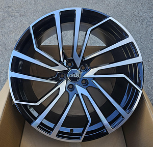 R19 AUDI VW SEAT SKODA AMZ 3054F Black polish 19x8.5 5x112 (1 foto / 1)
