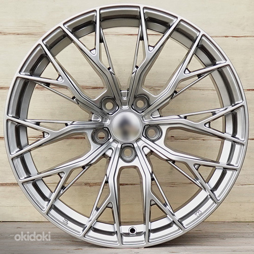 R17 AMZ H3243F Hyper black 17x7.5 5x114.3