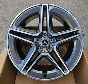R21 veljed 5x112 MB GL GLE R GLS R ML, uued w164 w166 w167 AMZ H3067F Black polish 21x10 ja 21x11 (1 foto / 1)