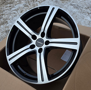 R19 Volvo 5×108 Jaguar B232 BP 19×8.5 ET: 40 67.1 Color: Black polish (BP) ( Vossen ) (1 foto / 1)
