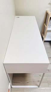 IKEA kirjutuslaud MICKE 142 x 50 cm (3 foto / 7)