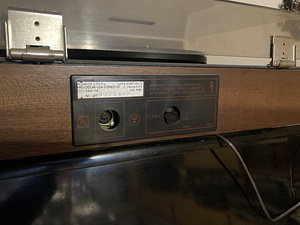 Vinüülimängija Radiotehnika Melodija-104 (4 foto / 4)