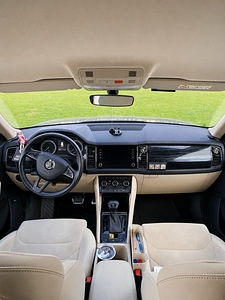 Reaalne läbisõit 57000. Kodiaq 2.0 TDI 4x4 DSG Elegance (5 foto / 13)