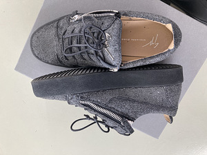 Giuseppe Zanotti meeste jalanõud (3 foto / 5)