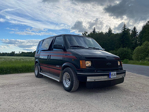 Chevrolet astro (3 фото из 7)