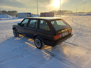 BMW 316i e30 (6 фото из 12)