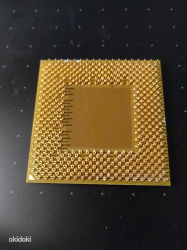 AMD Athlon XP 2500+ 1.83GHz AXDA2500DKV4D CPU Socket 462 (фото #2)
