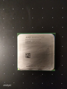 AMD Athlon 3200+ 2GHz (ADA3200DAA4BW) CPU Socket 939