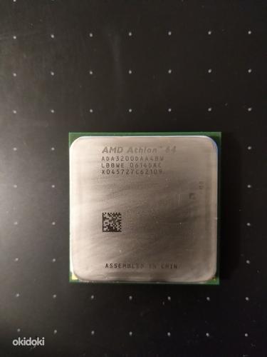 AMD Athlon 3200+ 2GHz (ADA3200DAA4BW) CPU Socket 939 (фото #1)
