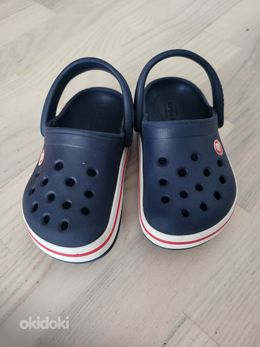 Crocs sandaalid plätud suurus C6 (foto #1)