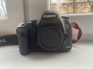 M: Canon 5D mk3 (1 foto / 3)