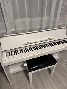 Müüa valge digiklaver Yamaha Arius YDP-S52 + klaveripink (3 foto / 3)