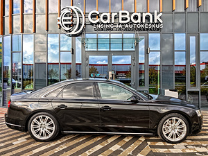 AUDI A8 QUATTRO DESIGN SELECTION 2017 (2 foto / 15)