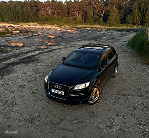 Audi Q7 S-line 3.0D (2 foto / 13)