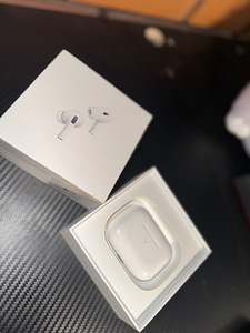 AirPods Pro (2nd generation) (2 foto / 3)