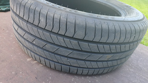 Летние шины (3 фото из 3)
