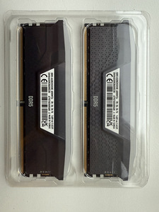 CORSAIR VENGEANCE RGB 64GB (2x32GB) DDR5 6000MHz CL30 (1 foto / 2)