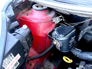 Peugeot 107 (12 foto / 13)