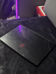 MSI GF63 Thin 10SC + LAADIJA (1 foto / 3)