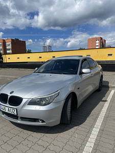 BMW E60 2005 525d (5 foto / 13)