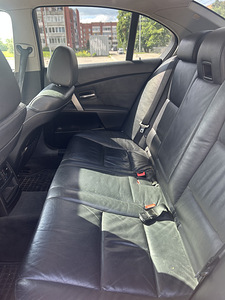 BMW E60 2005 525d (8 foto / 13)