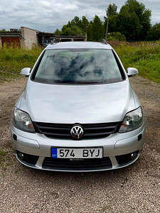 Volkswagen Golf ( 77kW). MÜÜDUD (2 foto / 11)