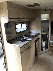 BEYERLAND 4043 (6 foto / 10)
