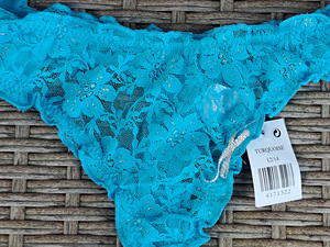 НОВЫЕ Primark стринги, размер: M/L (2 фото из 4)
