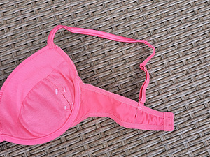 UUS Primark rinnahoidja, suurus: 70B (UK- 32B) (6 foto / 8)