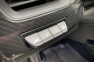 Renault Arkana E-Tech Hybrid RS line 1.6 NOVC-HEV 69кВ (14 фото из 15)