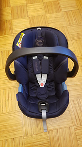 Cybex Aton 5 turvahäll (1 foto / 4)