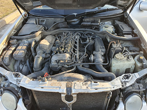 Мерседес е270cdi 125кВт (9 фото из 14)