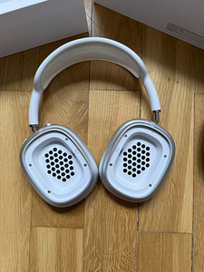 Apple AirPods Max Silver (оригинальные) + коробка (6 фото из 8)