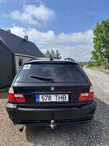 BMW 318i 2.0l 2004 (3 foto / 4)