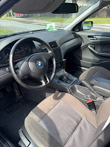 BMW 318i 2.0l 2004 (4 foto / 4)