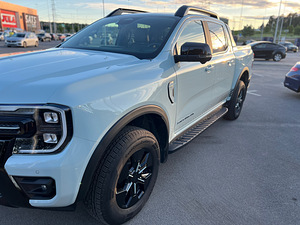Ford Ranger Stormtrak PHEV 2.3 138kW (2 foto / 15)