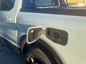 Ford Ranger Stormtrak PHEV 2.3 138kW (6 foto / 15)