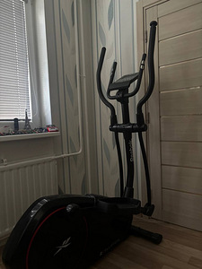 Elliptiline trenažöör Reebok Z9 (1 foto / 2)