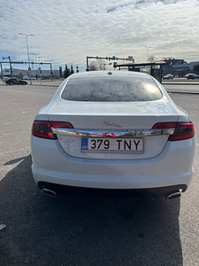 Jaguar XF 3.0D 155kw (7 foto / 15)