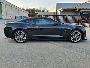 Chevrolet Camaro RS 2017 (1 foto / 15)