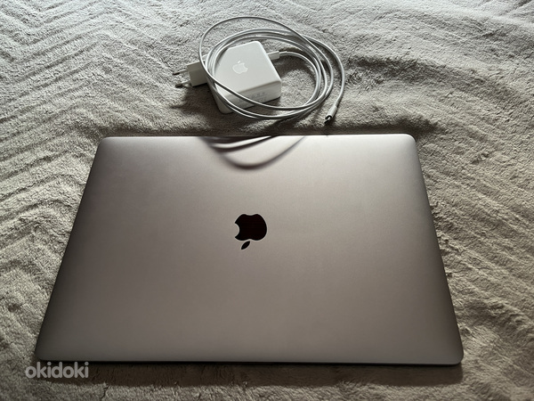 Apple MacBook Pro 15", 2019, i7, 16ГБ, РУС/АНГ (фото #7)