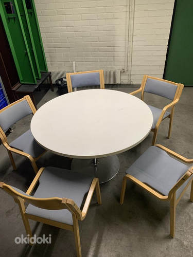 Laud ja toolid (foto #1)