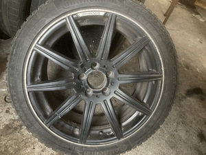 MB r18 (1 foto / 2)