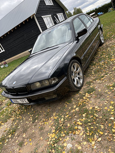 Müüa BMW E38 (4 foto / 10)