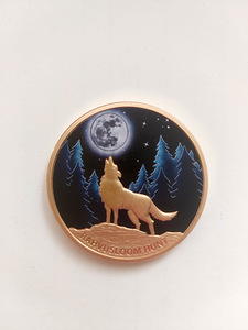 Värviline kullatud medal "Hunt" (1 foto / 5)
