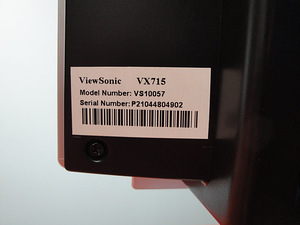 Monitorid ViewSonic VX715 - TFT 17 - 4 tk (2 foto / 2)