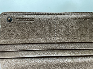 Кошелек burberry, оригинал (5 фото из 7)