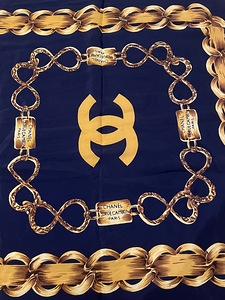 Chanel siidisall (3 foto / 6)
